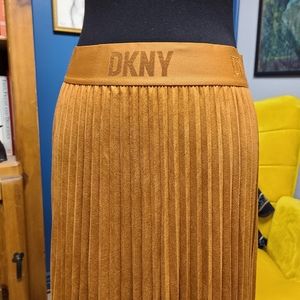 DKNY Faux Suede Pleated Skirt Size M